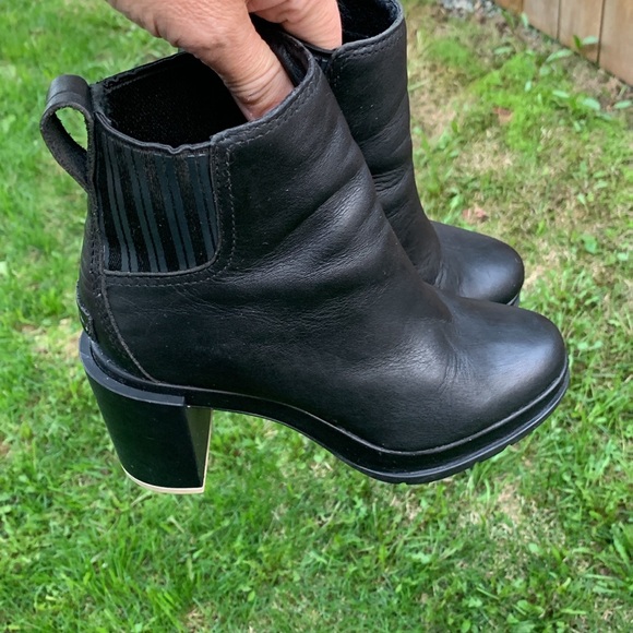 Sorel Margot Chelsea Platform Boot Black - Picture 15 of 16